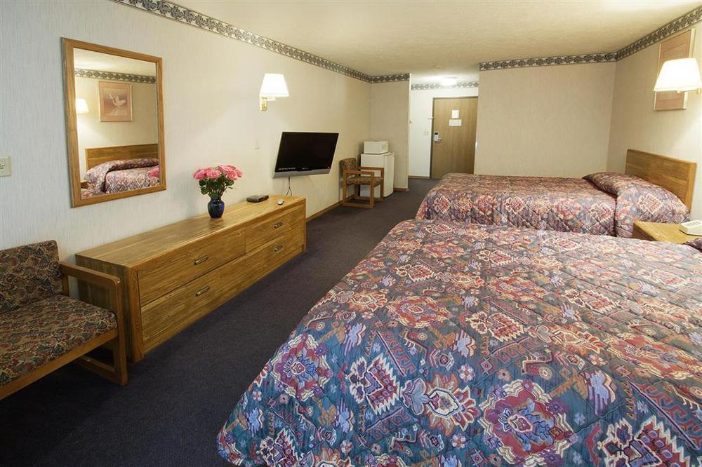 Americas Best Value Inn Of Decatur Номер фото